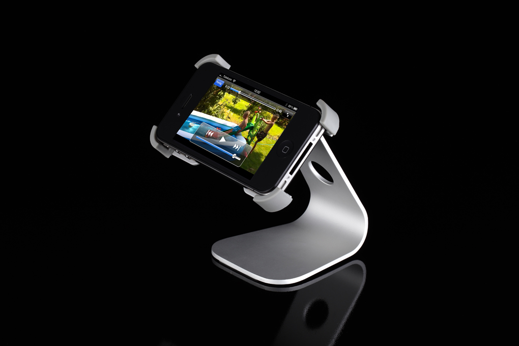 1290043984 ST 188 high res 2.11 Just Mobile Xtand: un dock que simula un iMac