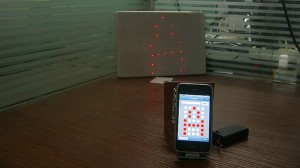 3489925688_54f87547ce 3489925688 54f87547ce 300x168 Proyector laser casero para el iPhone