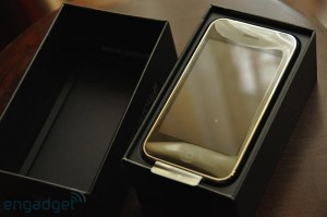 3gs_hands16jpg